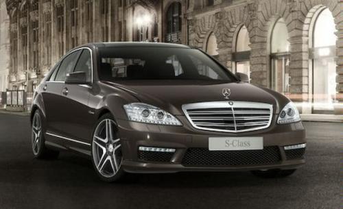 After unveiling of the 2010 Mercedes SClass W221 facelift now images of 