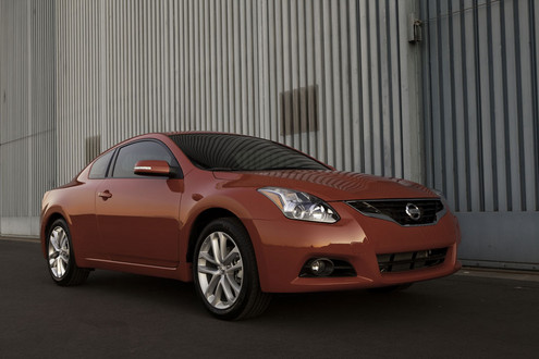 2010 Nissan Altima 1 at 2010 Nissan Altima Sedan and Coupe Facelift