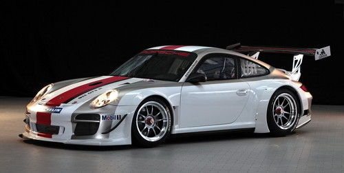 2010 Porsche 911 GT3 R 1 at 2010 Porsche 911 GT3 R debuts in the UK