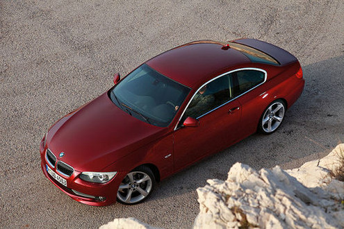 2011 BMW 3er 9 at 2011 BMW 3 Series Coupe & Convertible Revealed