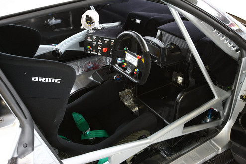 nisan gtr gt1 8 at 2010 Nissan GT R GT1 Racer