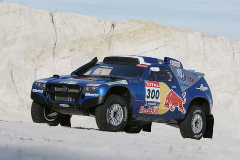 vw dakar touareg at 2010 Dakar Rally: VW wins for the second time in row