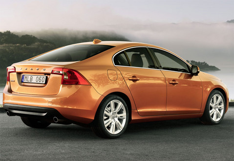 2010 Volvo S60 6 at 2010 Volvo S60: New Pictures And Details