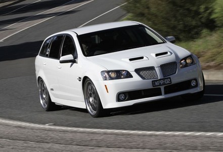 holden ss v wlkinshaw 2 at Walkinshaw Performance Holden SS V Sportwagon