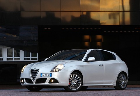 Alfa Romeo Giulietta 4 at Alfa Romeo Giulietta   New Pics And Details