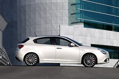 Alfa Romeo Giulietta 6 at Alfa Romeo Giulietta   New Pics And Details