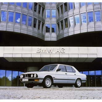 bmw 5 series history at History Lesson: BMW 5 Series