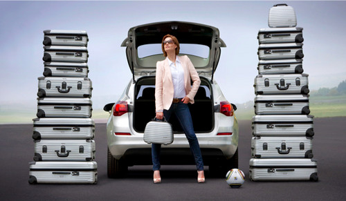 Opel Astra Sports Tourer 5 at 2011 Opel Astra Sports Tourer