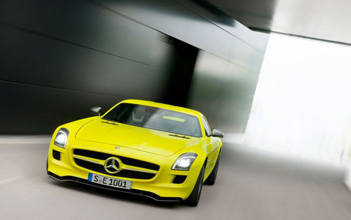 mercedes sls e cell 5 at Mercedes SLS AMG E Cell Concept In Details