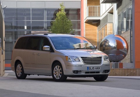 2010 Grand Voyager 1 at 2010 Chrysler Grand Voyager Gets Updated
