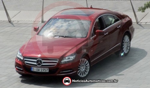 2011 mercedes cls spyshot 1 at 2011 Mercedes CLS Scooped Completely Undisguised
