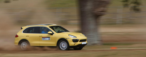 porsche cayenne uk 2 at 2011 Porsche Cayenne UK Specs and Pricing