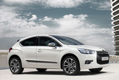 Citroen DS4 1 Citroen DS4 1 at 2011 Citroen DS4 For Paris Motor Show