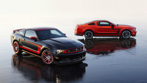 Mustang Boss 302 Woodward 1 at Mustang Boss 302 At 2010 Woodward Dream Cruise