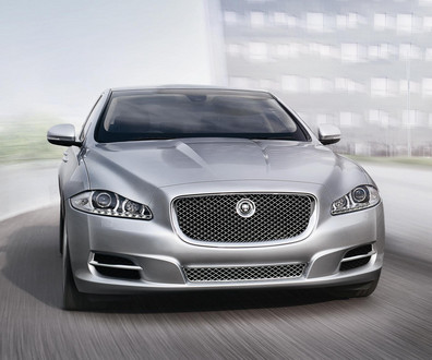 XJ Sentinel 1 at Armoured Jaguar XJ Sentinel