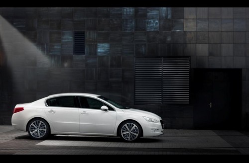 2011 peugeot 508 7 at 2011 Peugeot 508   New Pictures and Details