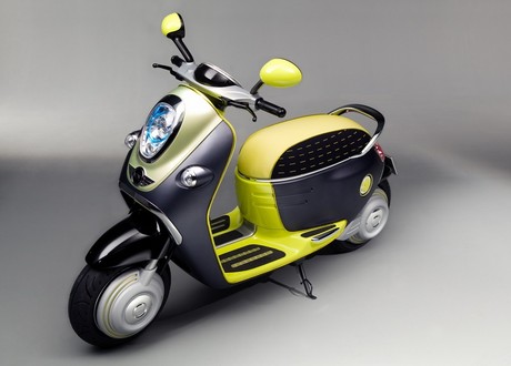 MINI Scooter E 3 at MINI Scooter E Revealed