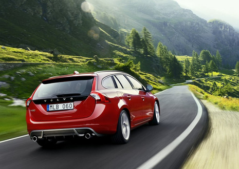Volvo V60 R Design 3 at Volvo V60 R Design