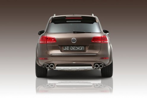 je design 2011 touareg 3 at 2011 VW Touareg by JE DESIGN 