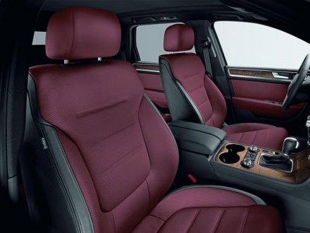 Volkswagen Touareg Exclusive 2 at 2011 VW Touareg Exclusive Options