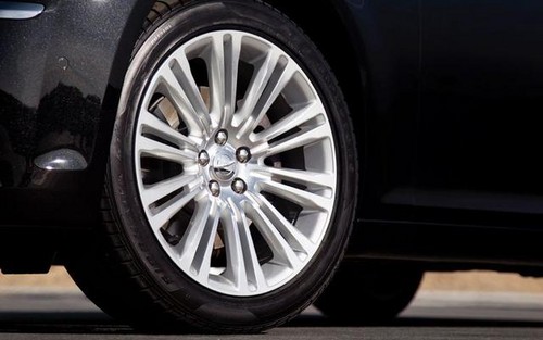 2011 chrysler 300 11 2011 chrysler 300 11 at 2011 Chrysler 300 Revealed