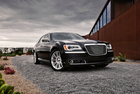 2011 chrysler 300 12 at 2011 Chrysler 300   New Pictures Released