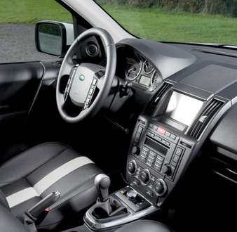 Freelander SD4 Sport 2 Freelander SD4 Sport 2 at Land Rover Freelander 2 SD4 Sport