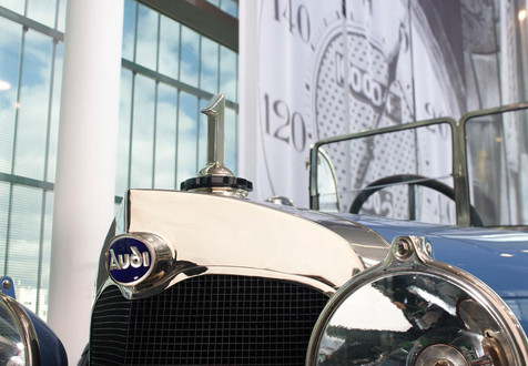 audi led 2 at Audi R18 Unique LED Lights Explained