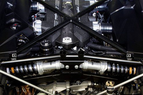 lp700 4 suspension 2 at Lamborghini LP700 4 Pushrod Suspension