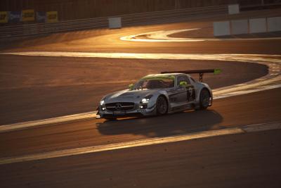 sls dubai 1 at Mercedes SLS GT3 Third In Dubai 24 Hour Race