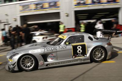 sls dubai 2 at Mercedes SLS GT3 Third In Dubai 24 Hour Race
