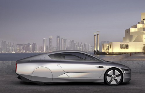 vw xl1 2 at Volkswagen XL1 Concept Revealed In Qatar