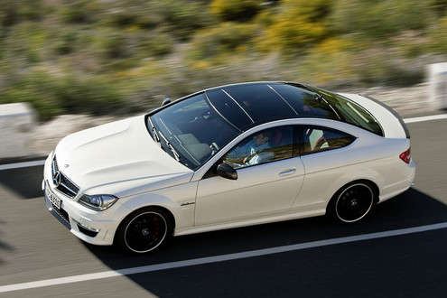 C 63 AMG coupe 7 at 2012 Mercedes C63 AMG Coupe Unveiled
