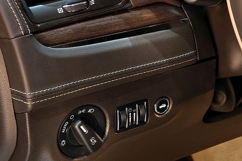 Lancia Thema Interior 7 at Lancia Thema Interior Revealed