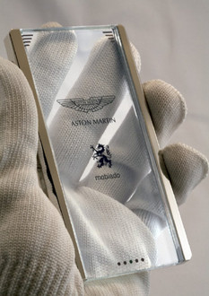 aston mobaido 2 at Mobaido Aston Martin Concept Phone