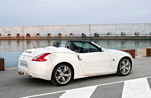 Nissan 370Z 2011 2 at 2011 Nissan 370Z Coupe and Roadster Update
