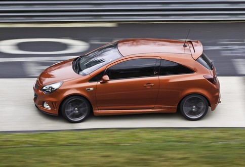 corsa opc ring 2 at Opel Corsa Nurburgring Edition   New Pictures