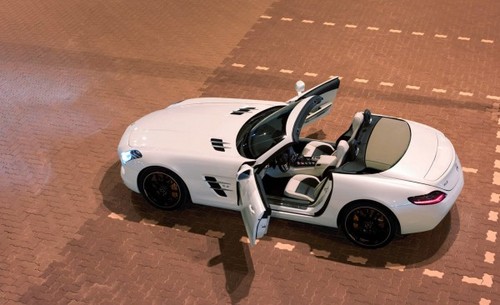 mercedes benz sls amg roadster 11 at Mercedes SLS AMG Roadster Officially Unveiled