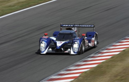 peugeot 908 spa 1 at Peugeot 908 Scores A One Two At Spa