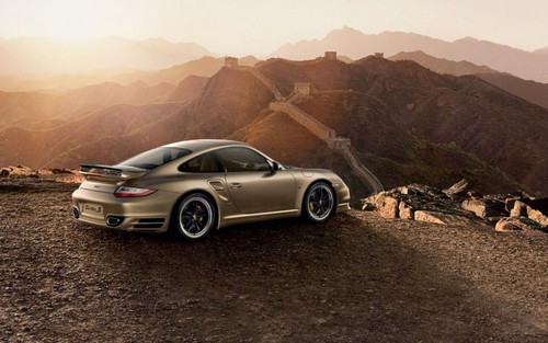 porsche 911 turbo s china 4 at Porsche 911 Turbo S China 10th Anniversary Edition