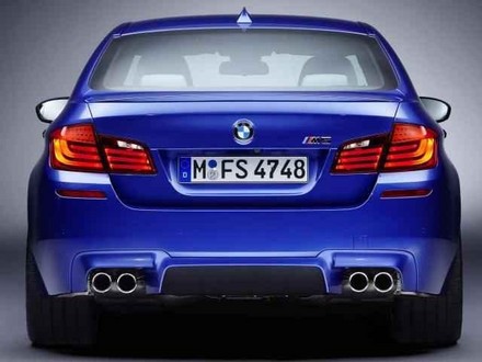 Real 2012 BMW M5 11 at First Pictures Of The Real 2012 BMW M5