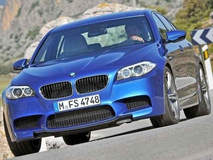 Real 2012 BMW M5 4 at 2012 BMW M5 Official Details Released
