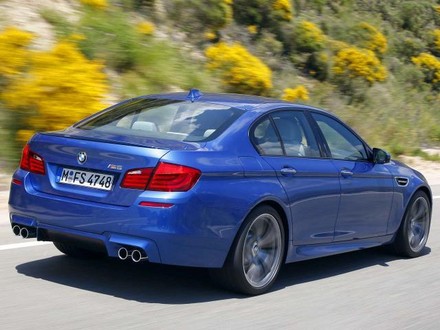Real 2012 BMW M5 5 at 2012 BMW M5 Official Details Released