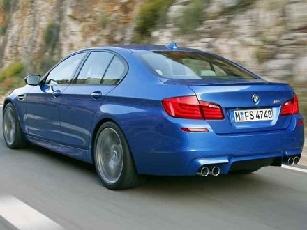 Real 2012 BMW M5 8 at 2012 BMW M5 Official Details Released