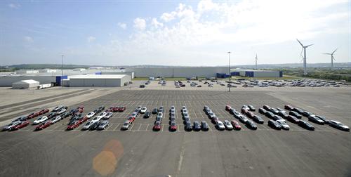 one millionth Nissan Qashqai 2 one millionth Nissan Qashqai 2 at Nissan UK Builds One Millionth Qashqai