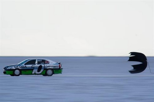 Bonneville Skoda Octavia 1 at Bonneville Skoda Octavia vRS Hits 227 mph