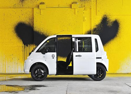 MIA Electric Microbus 1 MIA Electric Microbus 1 at MIA Electric Microbus