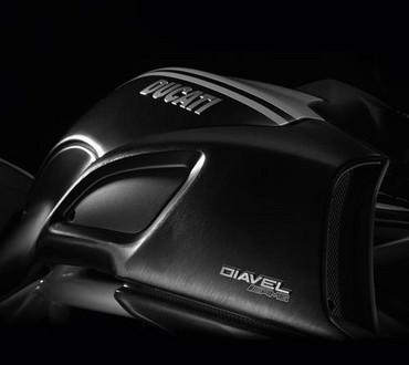 Ducati Diavel AMG 3 at Ducati Diavel AMG Special Edition