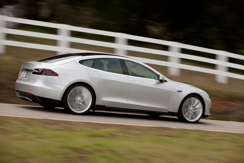 alpha model s driving at Tesla Model S Pricing and Specs Revealed
