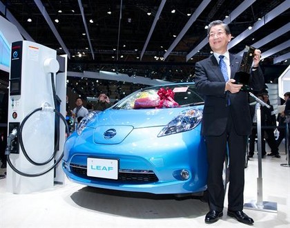 japanese Car of the Year for 2011 2012 at Nissan LEAF Is Japans Car of the Year 2011 2012